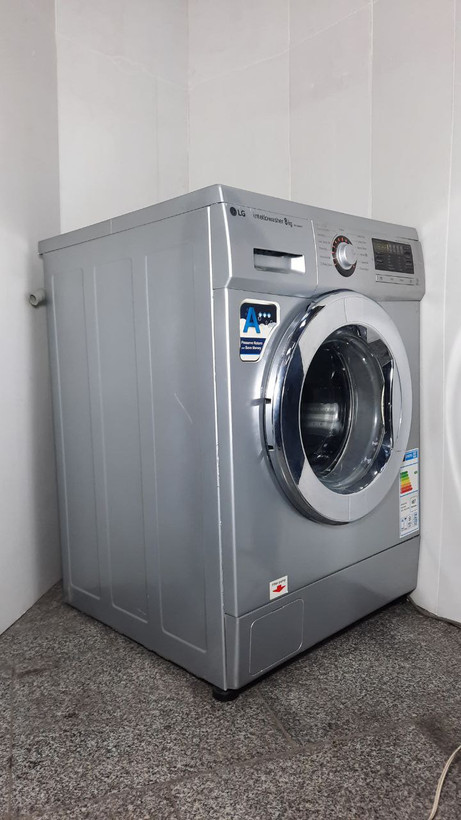 ماشین لباسشویی ال جی مدل:F1496TD24سیلور ۸ کیلو گیربکسی دایرکت درایو (با گارانتی)