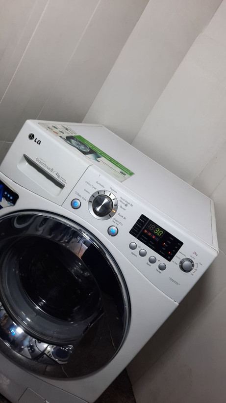 ماشین لباسشویی درب بزرگ مدل wd8558 صفحه ال ای دی 11کیلو (با گارانتی)